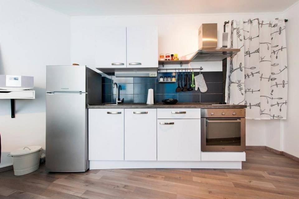 Apartman Puzzle 로비니 외부 사진